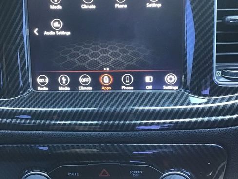 Used 2019 Dodge Charger R/T RWD image 12