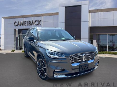 Used 2020 Lincoln Aviator Reserve w/ Equipment Group 202A AWD/4WD image 4