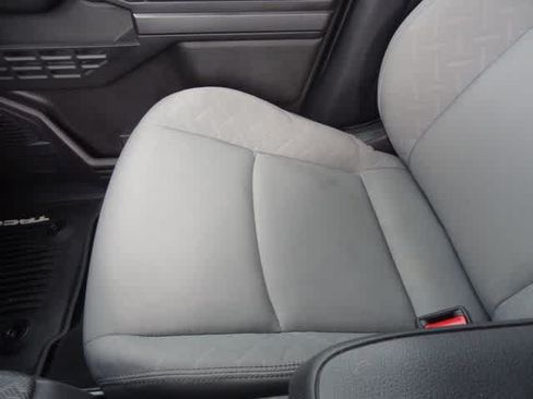 Used 2024 Toyota Tacoma SR5 AWD/4WD image 13