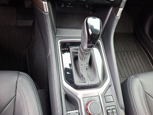 Certified 2023 Subaru Forester Limited AWD/4WD image 17