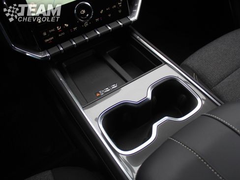 Certified 2025 GMC Acadia Elevation w/ LPO, Floor Liner Package image 18