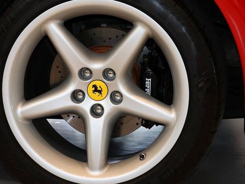 Used 1998 Ferrari 550 Maranello image 66