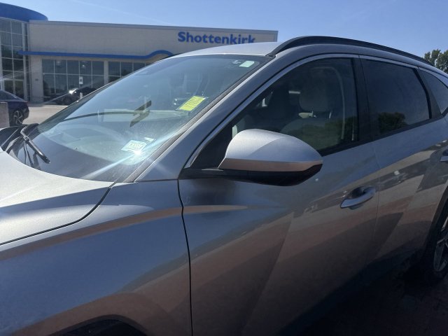 Used 2025 Hyundai Tucson SEL AWD/4WD image 13