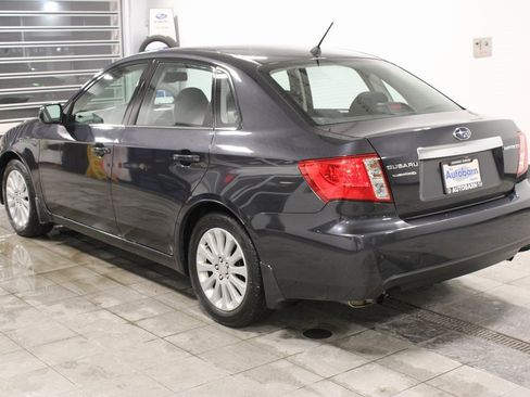 Used 2010 Subaru Impreza 2.5i Premium image 6