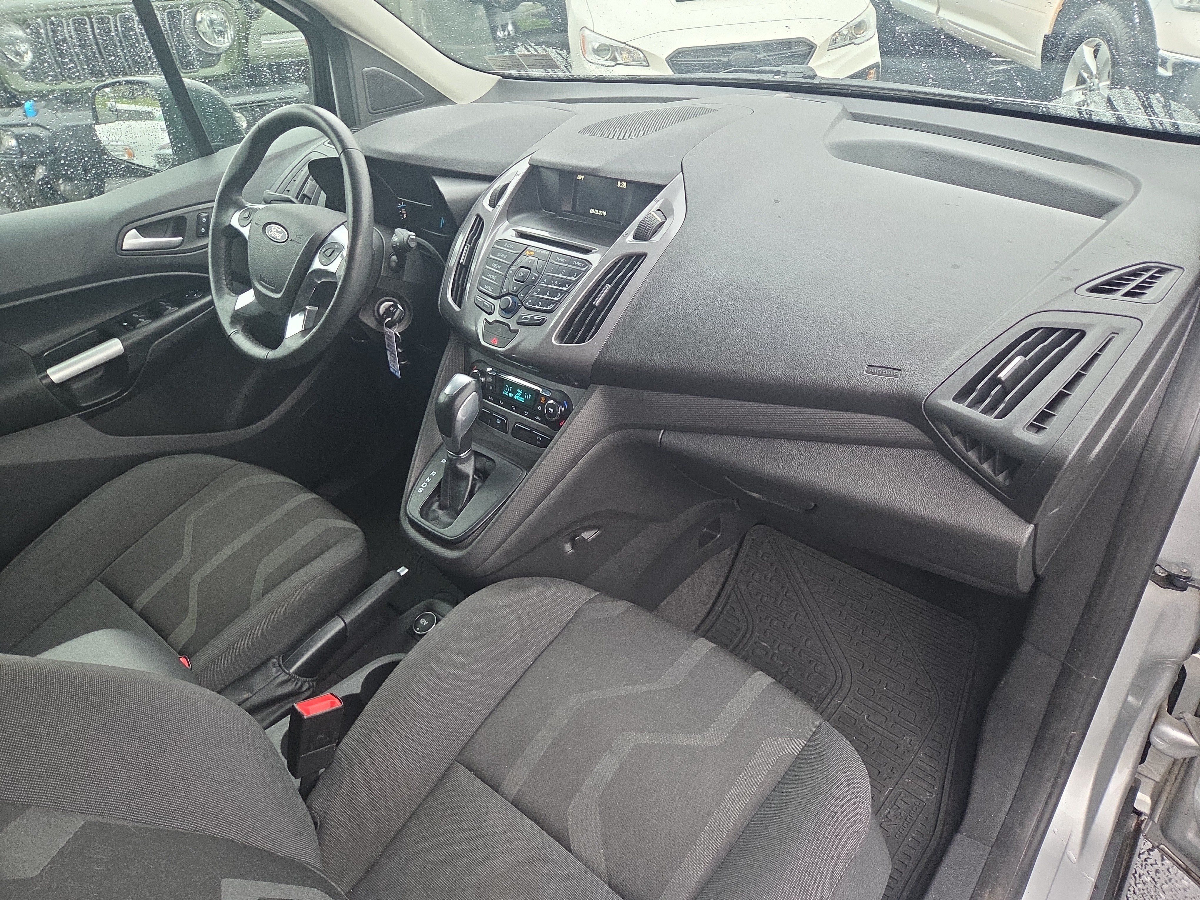 Used 2017 Ford Transit Connect XLT FWD image 19