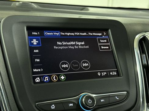 Used 2023 Chevrolet Equinox LS image 13