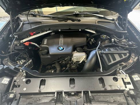Used 2017 BMW X3 xDrive28i AWD/4WD image 32