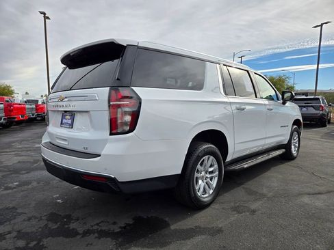 Used 2024 Chevrolet Suburban LT image 6