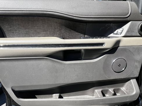 Used 2018 Ford Expedition Max Limited w/ Equipment Group 302A image 13