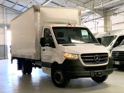 Used 2019 Mercedes-Benz Sprinter 170 image 6