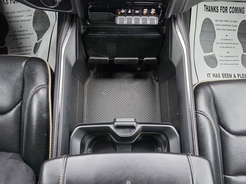 Used 2022 RAM 1500 Limited w/ Body Color Bumper Group image 13