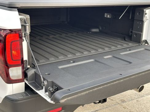 New 2025 Honda Ridgeline RTL image 7