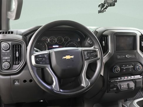 Used 2022 Chevrolet Silverado 2500 Custom image 8
