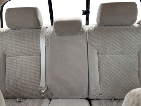 Used 2011 Toyota Tacoma PreRunner w/ Convenience Pkg image 15