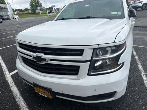 Used 2018 Chevrolet Tahoe LT AWD/4WD image 2