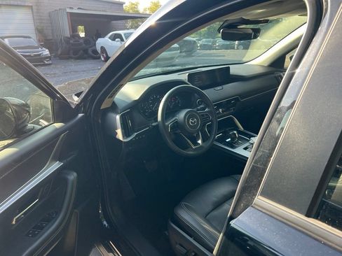 Used 2025 MAZDA CX-70 3.3 Turbo w/ Preferred Package AWD/4WD image 2