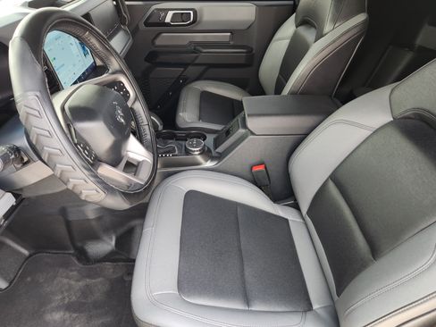 Used 2024 Ford Bronco Big Bend AWD/4WD image 15