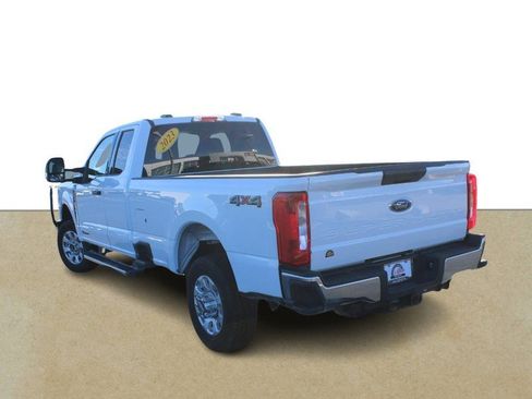 Used 2023 Ford F350 XLT image 6