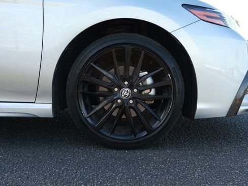Used 2024 Toyota Camry XSE image 5