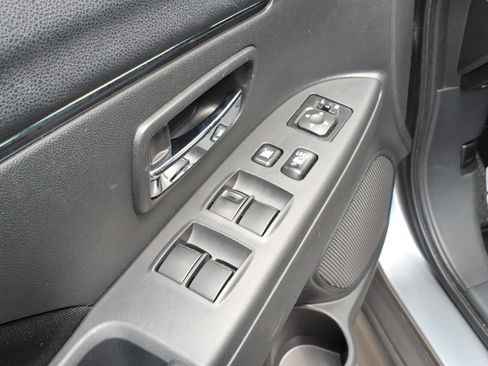 Used 2026 Mitsubishi Outlander Sport ES AWD/4WD image 12
