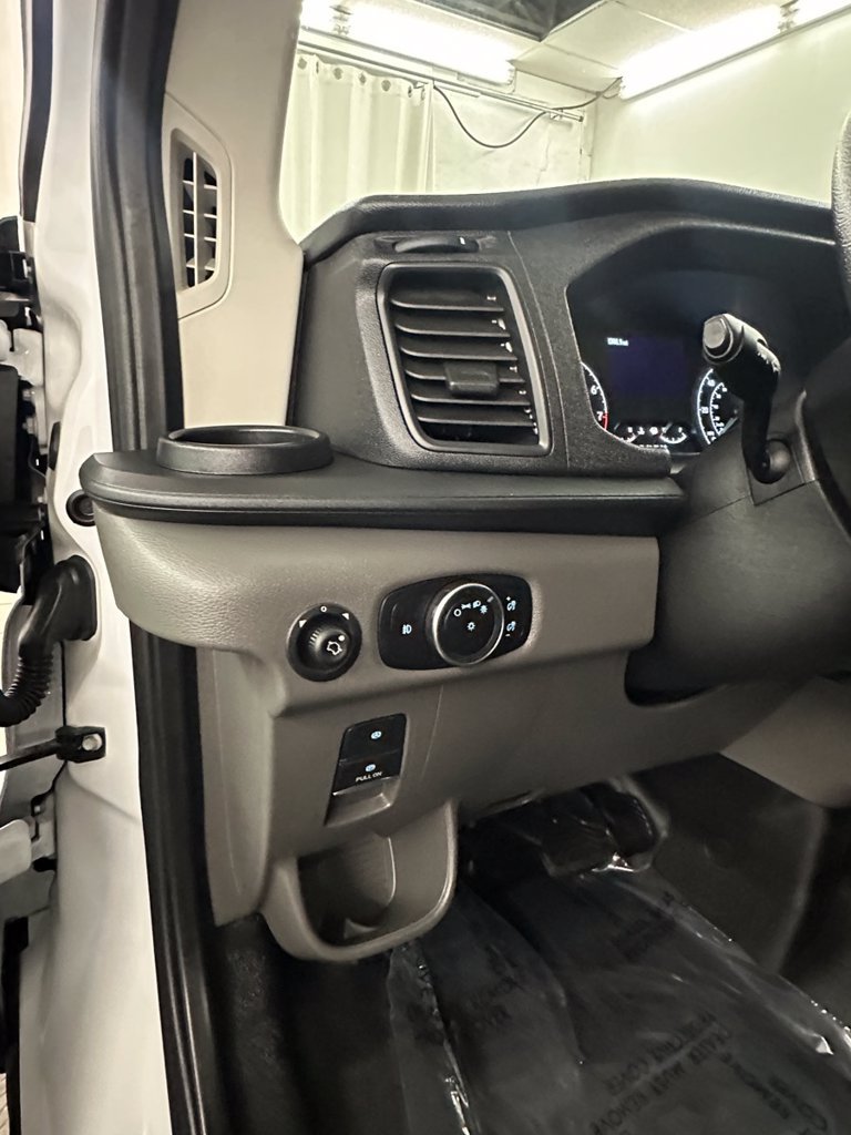 Used 2025 Ford Transit 250 Low Roof w/ Exterior Upgrade Package RWD image 13