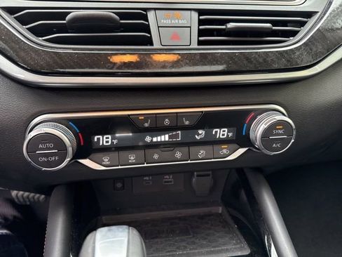 Certified 2024 Nissan Altima 2.0 SR image 16