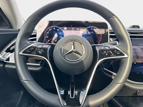 Used 2025 Mercedes-Benz E 450 4MATIC All-Terrain Wagon image 28