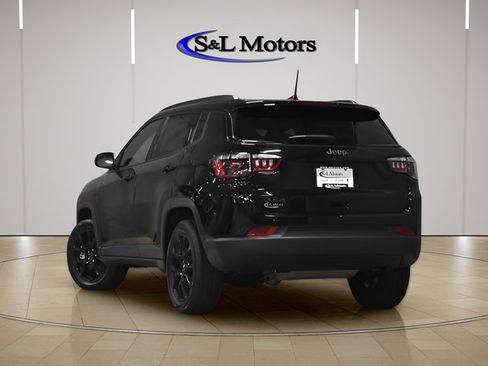 New 2026 Jeep Compass Latitude AWD/4WD image 4