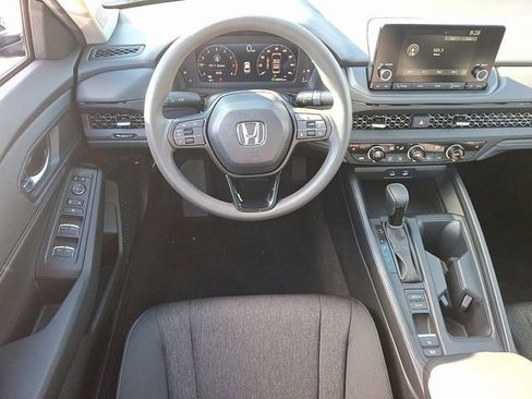Used 2025 Honda Accord SE image 12