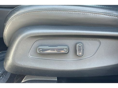Certified 2025 Honda HR-V EX-L image 13