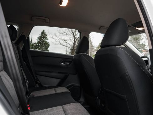 New 2026 Nissan Rogue SV image 12