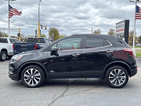 Used 2021 Buick Encore Preferred w/ Safety Package II FWD image 5