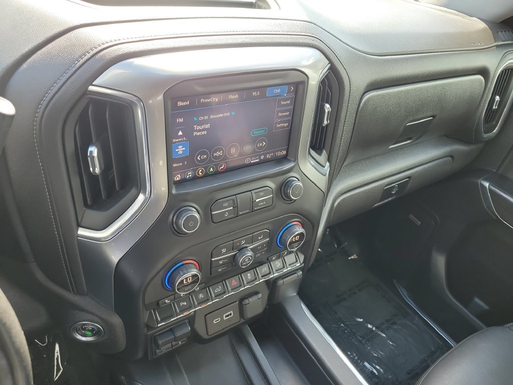 Used 2021 Chevrolet Silverado 1500 LTZ AWD/4WD image 14