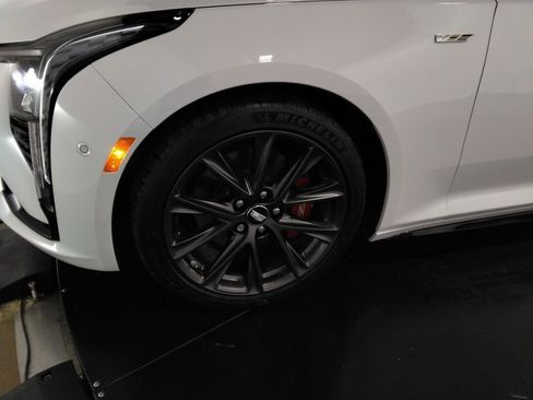 Used 2025 Cadillac CT5 V image 52