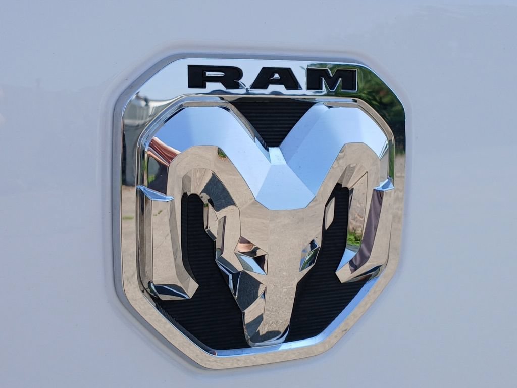 Used 2023 RAM 1500 Big Horn AWD/4WD image 34
