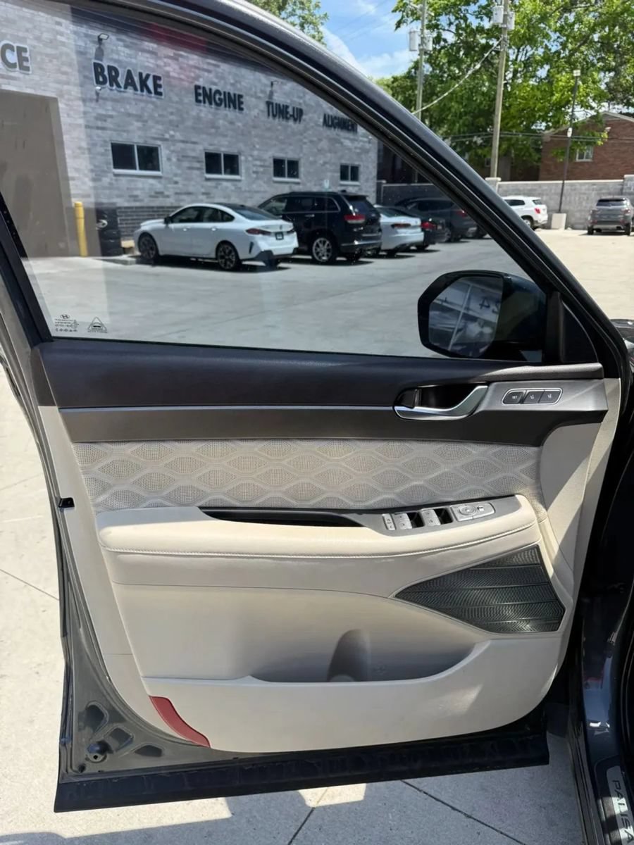 Used 2020 Hyundai Palisade Limited AWD/4WD image 14