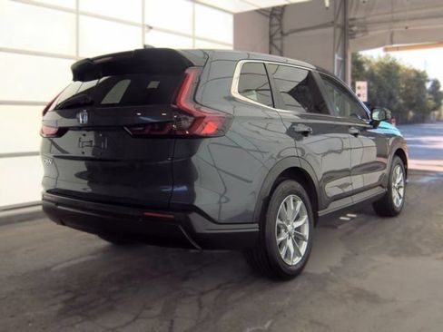 Used 2025 Honda CR-V EX-L image 3