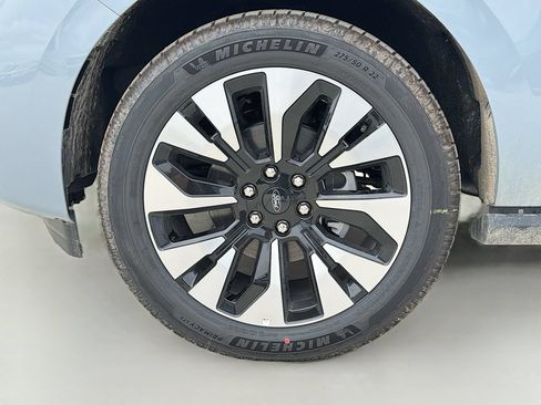New 2026 Ford Expedition Platinum w/ Driver's Package AWD/4WD image 41