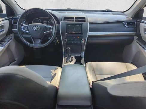 Used 2016 Toyota Camry SE FWD image 24