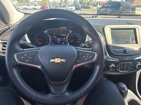 Used 2019 Chevrolet Equinox LT AWD/4WD image 14