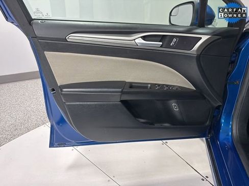 Used 2017 Ford Fusion S image 8