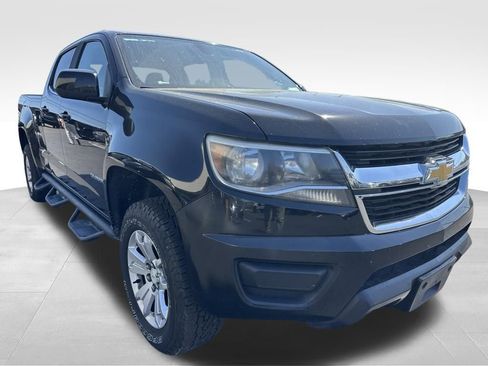 Used 2017 Chevrolet Colorado LT image 8