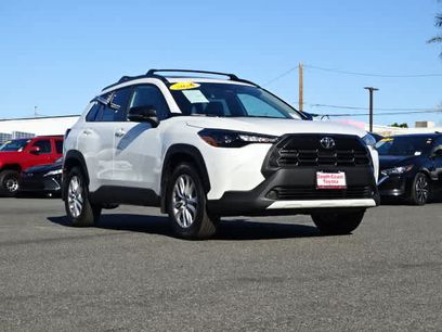 Used 2026 Toyota Corolla Cross LE w/ Moonroof Package
