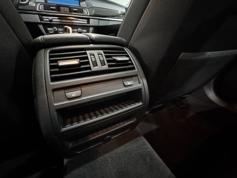 Used 2011 BMW 535i xDrive Sedan image 37