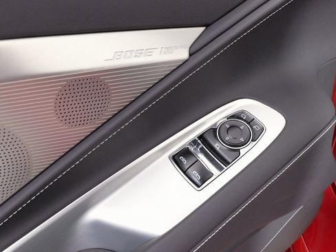 Used 2021 Chevrolet Corvette Stingray w/ Z51 Performance Package image 36