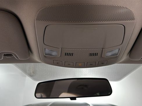 Used 2017 Ford Fusion SE image 11