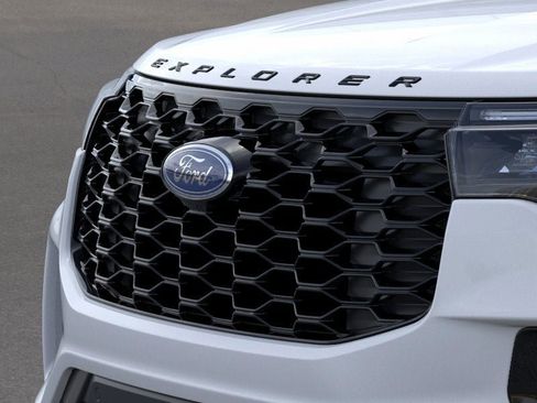 New 2026 Ford Explorer ST-Line AWD/4WD image 17