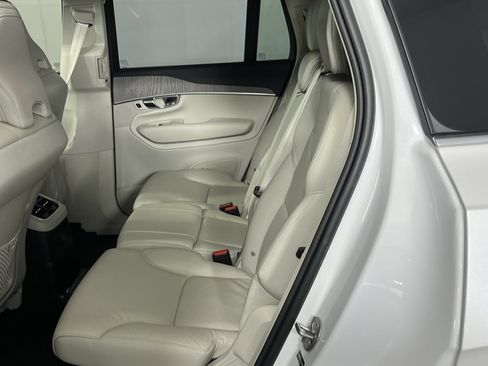 Used 2025 Volvo XC90 T8 Plus w/ Protection Package Premier image 26