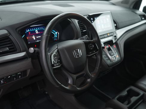 Used 2018 Honda Odyssey Touring image 24