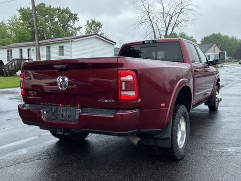 Used 2022 RAM 3500 Limited AWD/4WD image 3